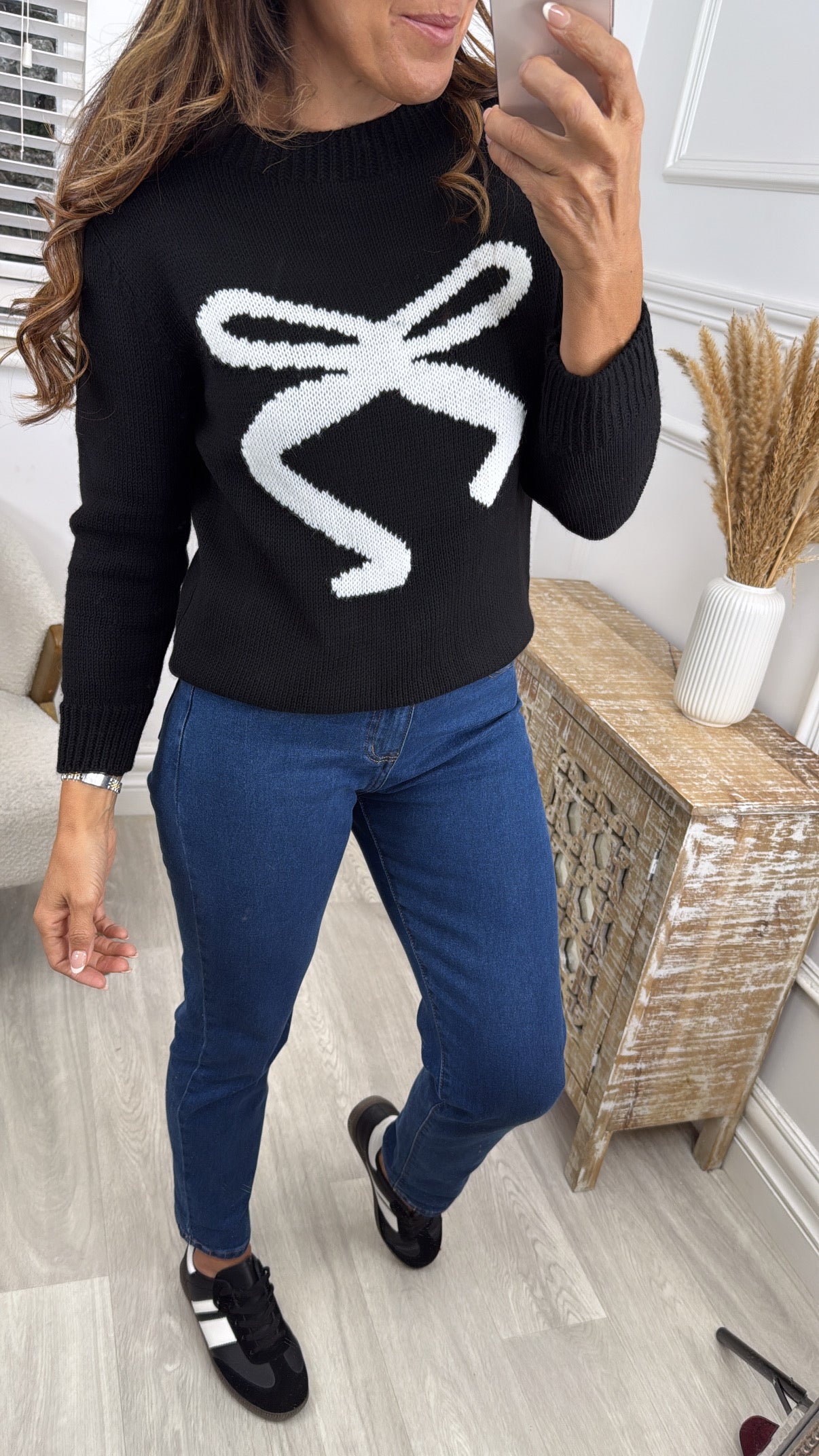 Lourda Black White Bow Jumper