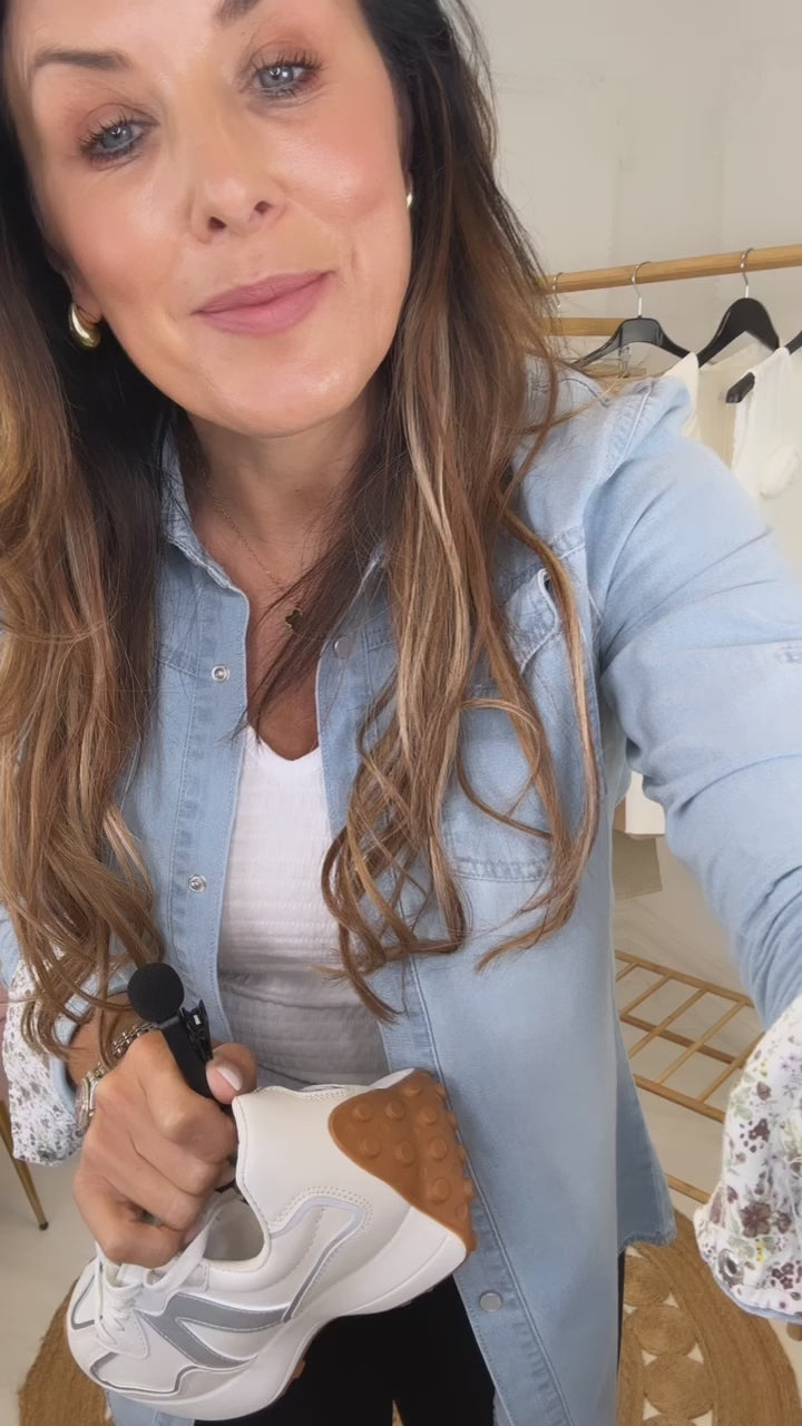 Trish Beige/Silver Side Trainers