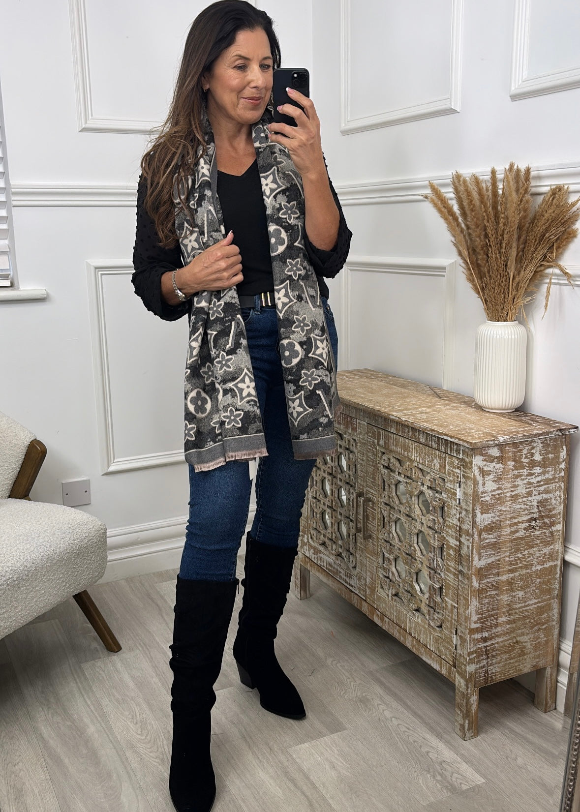 Arden White Pattern Black Scarf