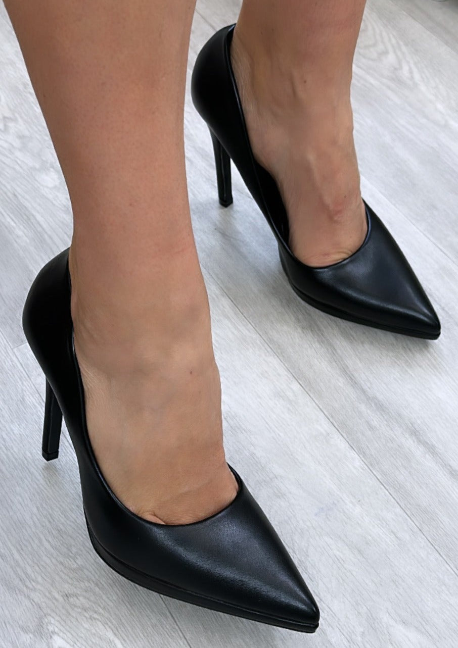 Marleen Black Stiletto Court Shoes