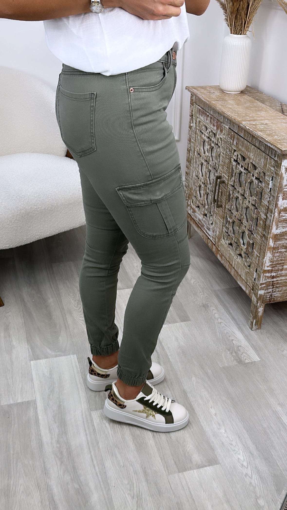 Ivy Green Cargo Cuffed Trousers