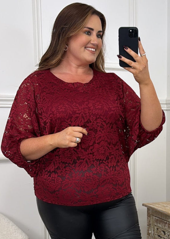 Sinead Wine Lace Round Neck Top