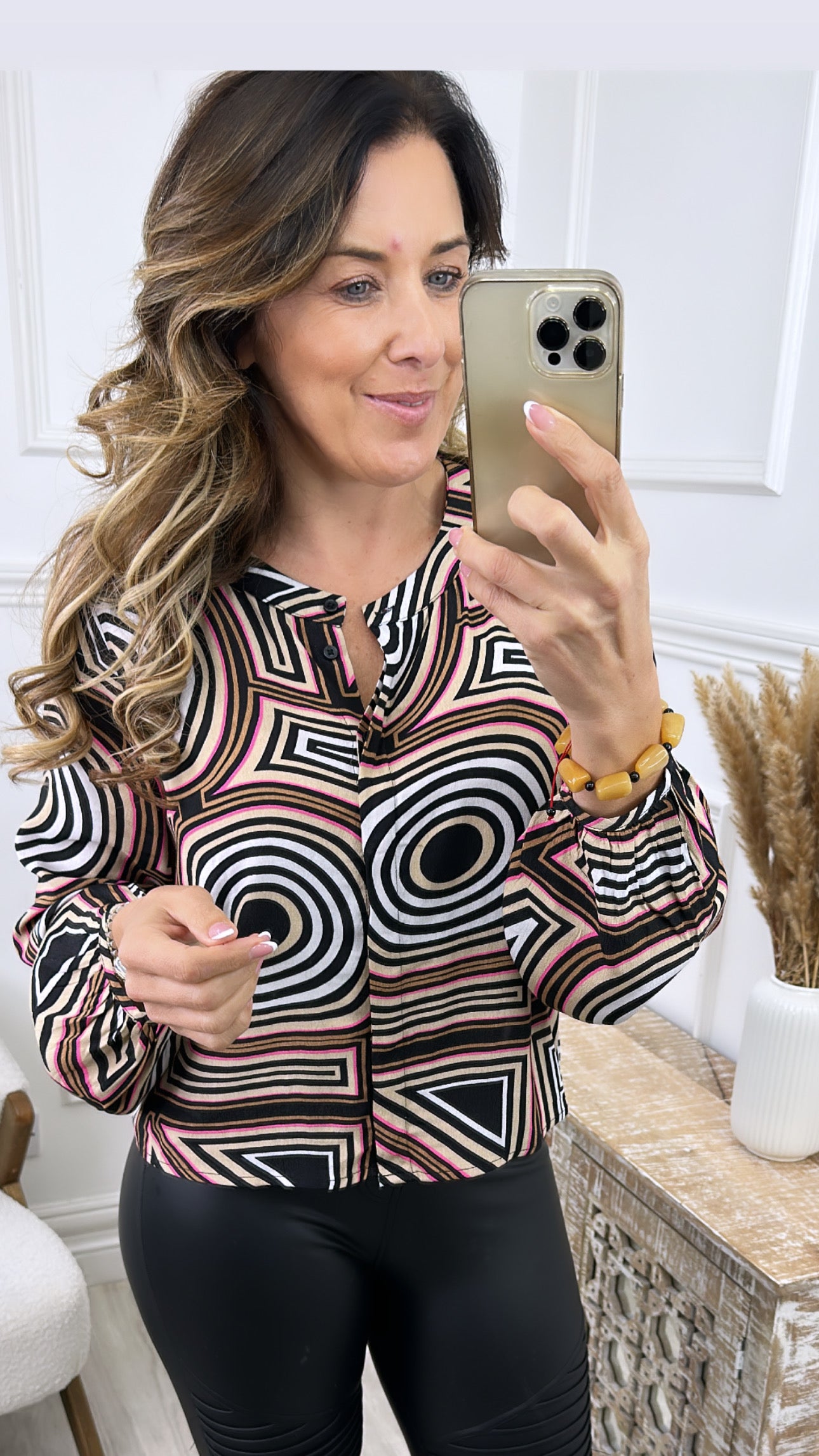 Mendes Black Graphic Pattern Blouse