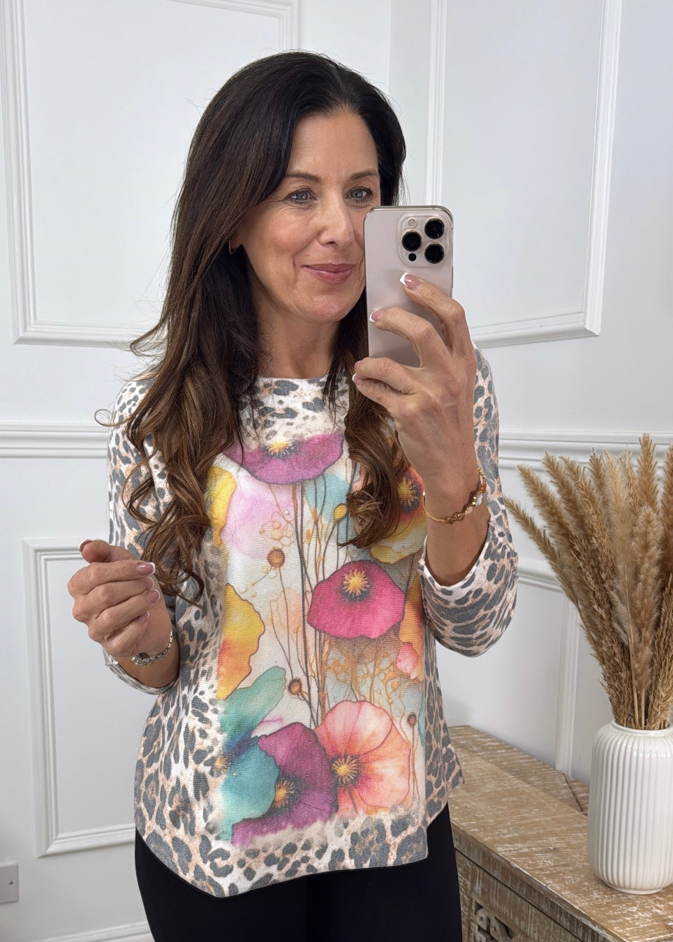 Isa Leopard Flower Print Pullover