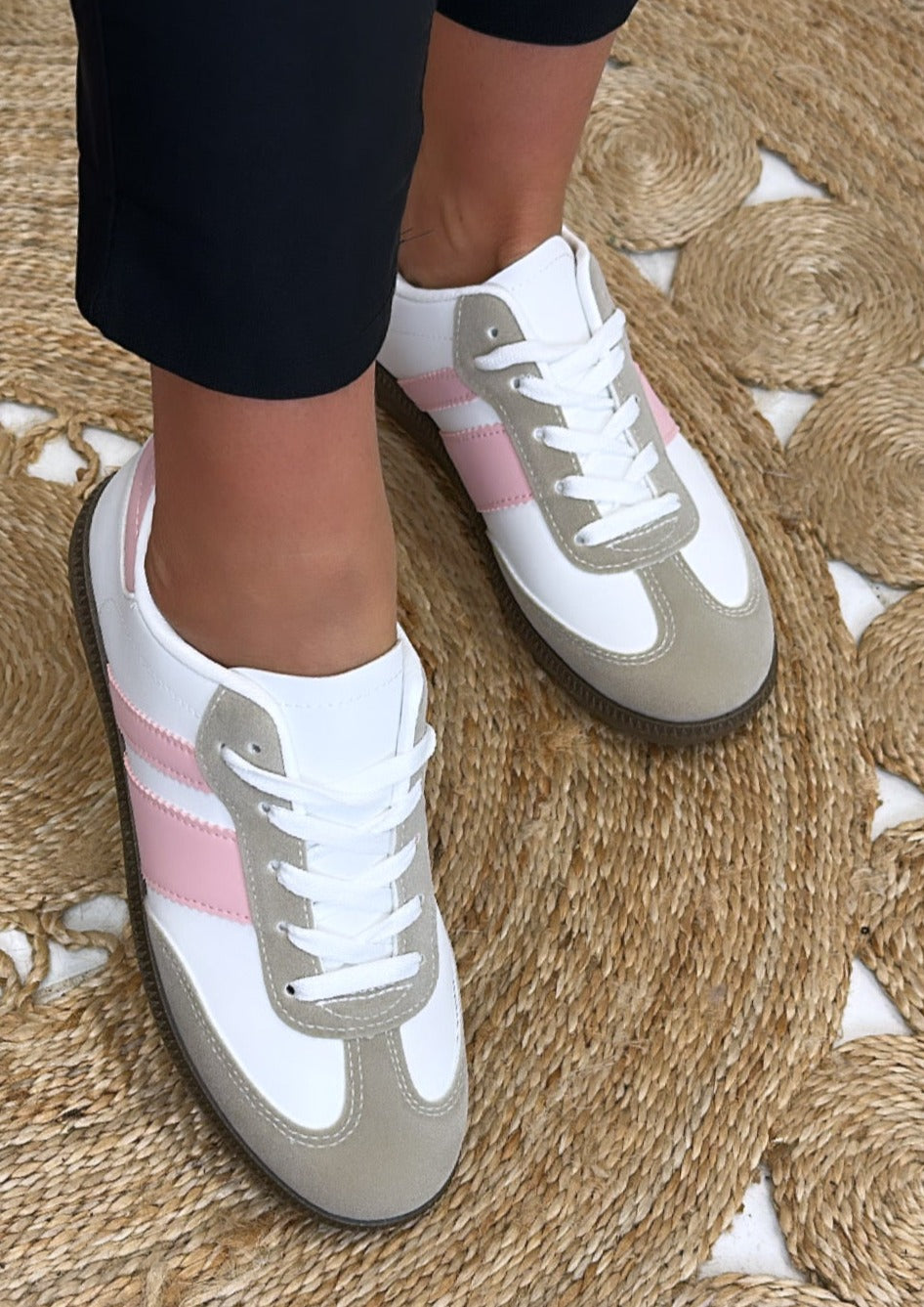 Larsa White/Pink Lace Up Sneakers