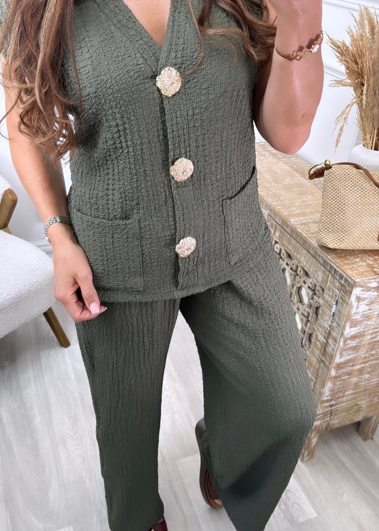 Fiona Khaki Gold Button Set