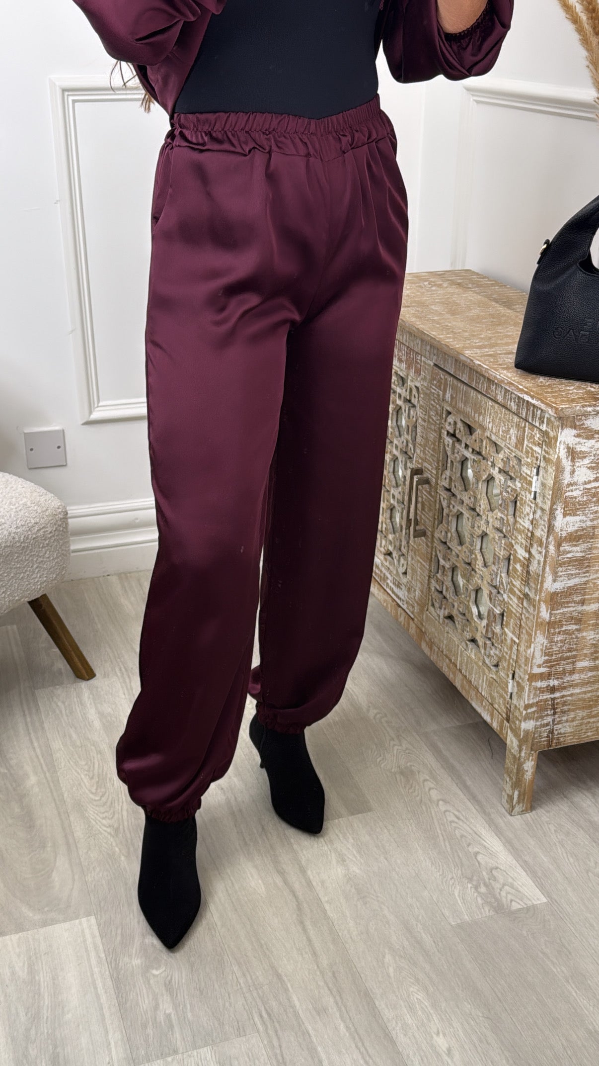 Latina Wine Balloon Pants