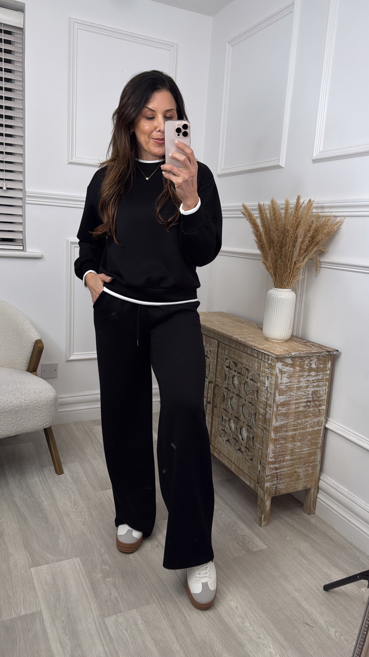 Cressida Black Seam Detail Set