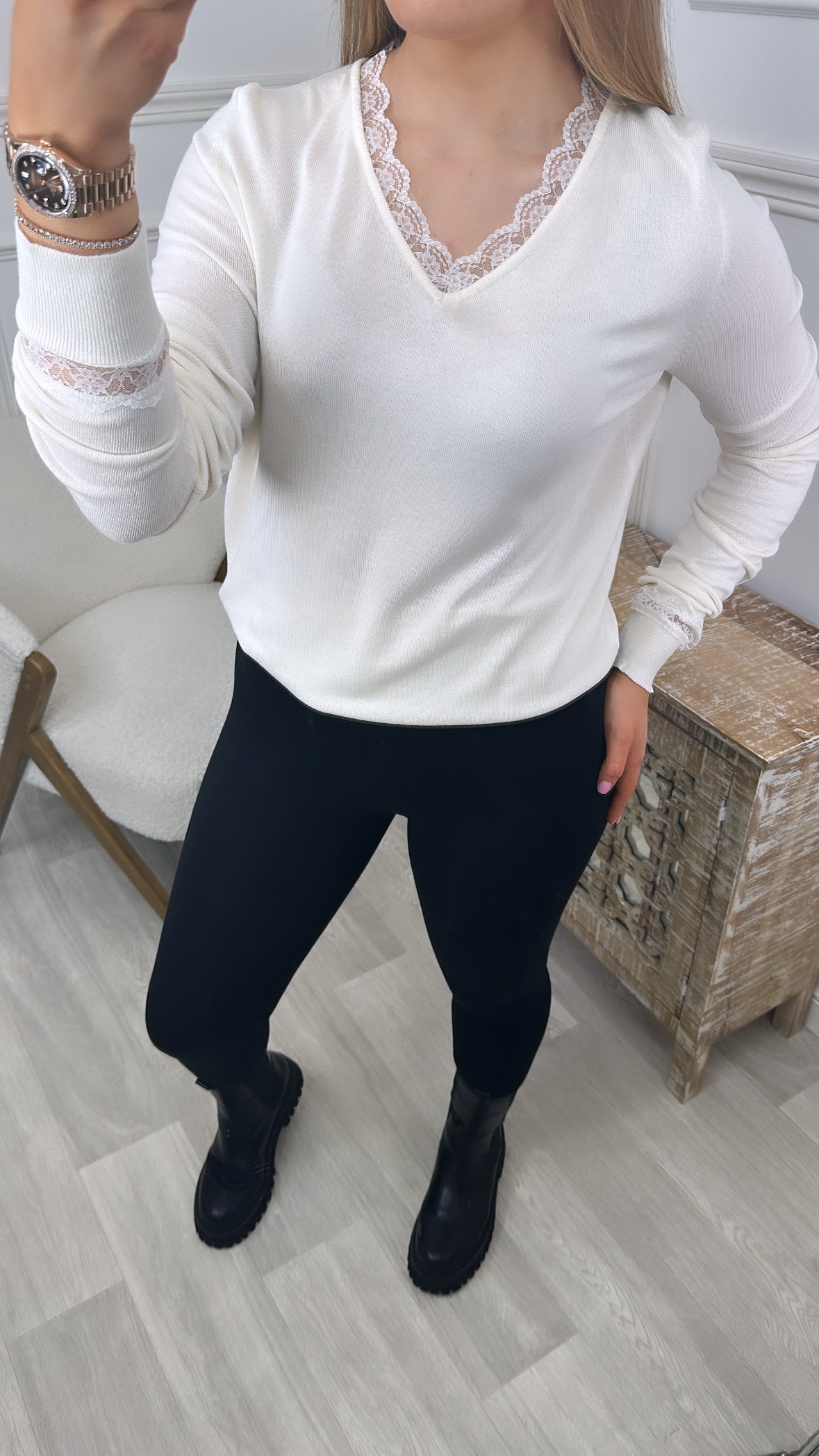 Antonella Offwhite Lace Detail Pullover