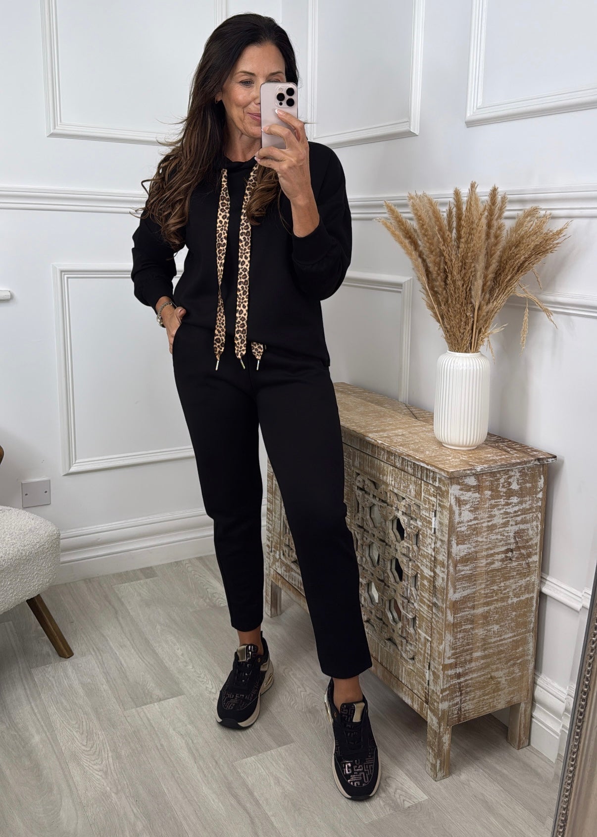 Gillian Black Leopard Detail Set