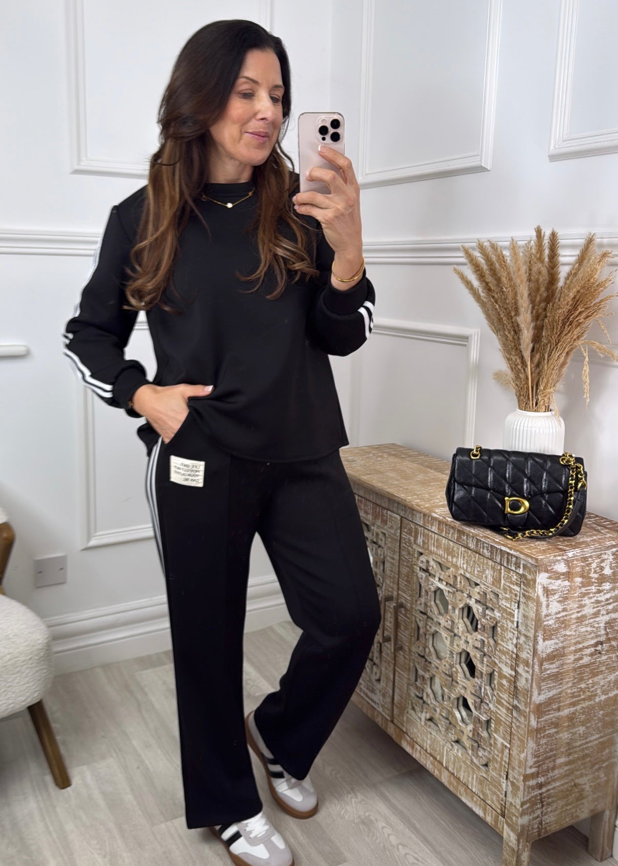 Monroe Black Side Stripe Set