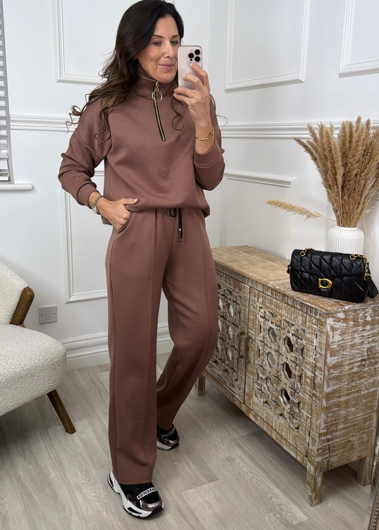 Daisy Mocha Seam Detail Set