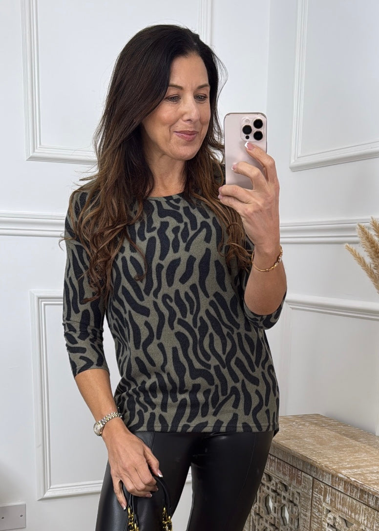 Mia Khaki Diverse Print Top