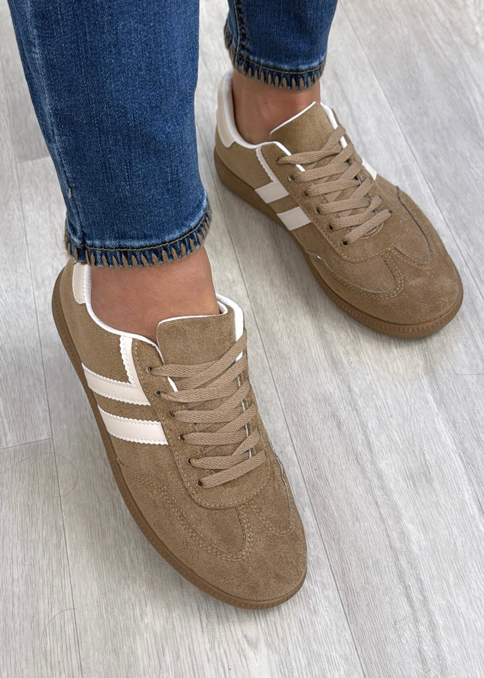 Winona Camel Lace Up Sneakers