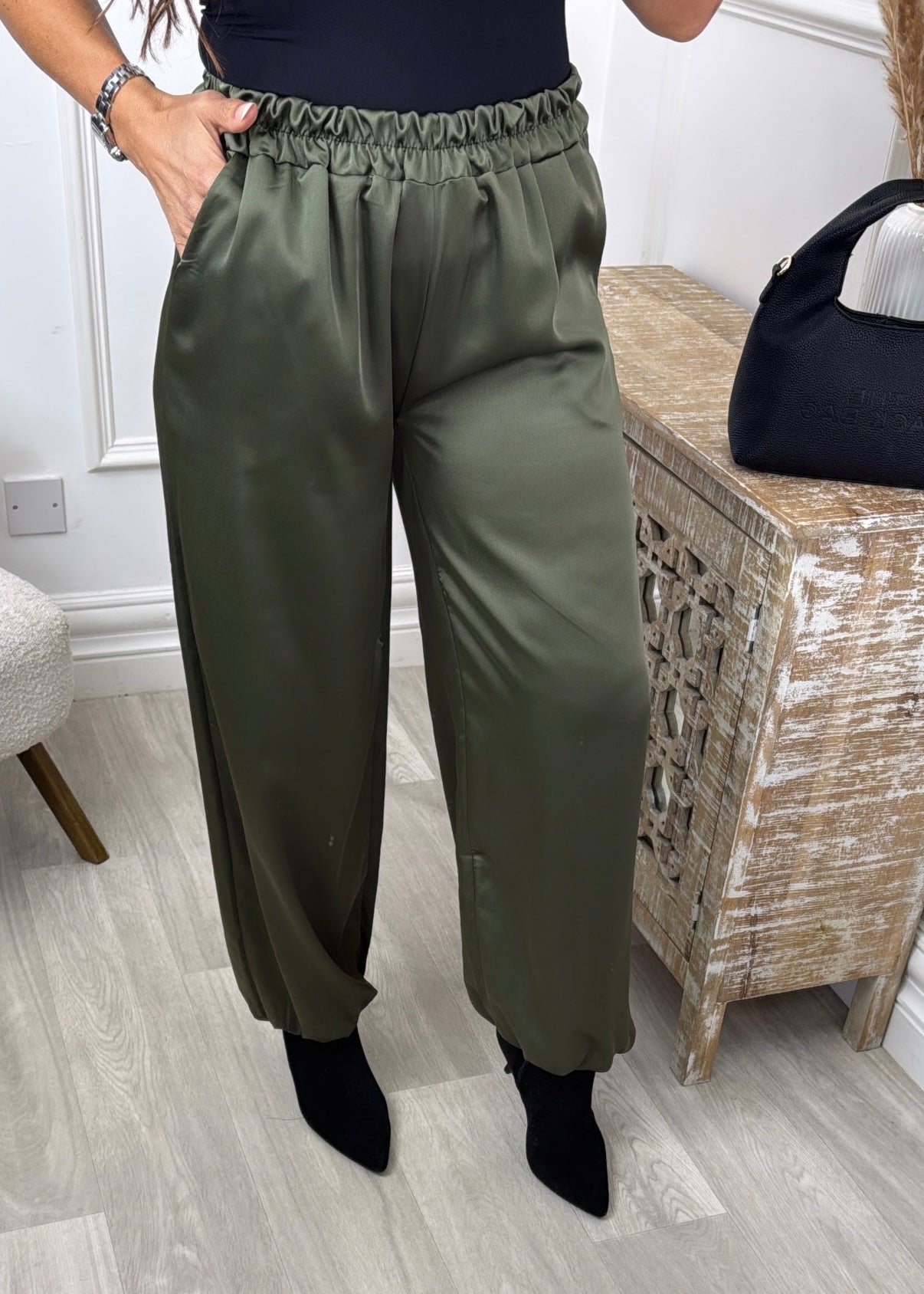Latina Khaki Balloon Pants
