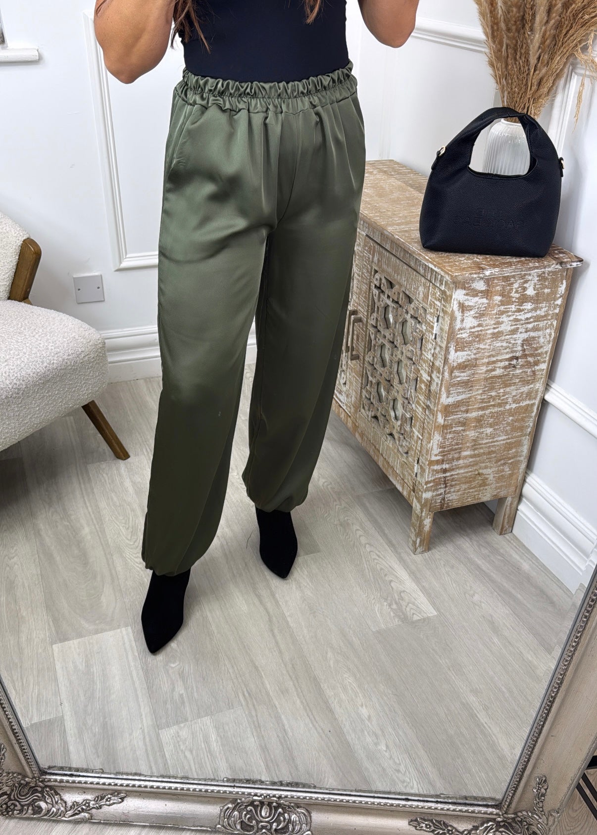 Latina Khaki Balloon Pants