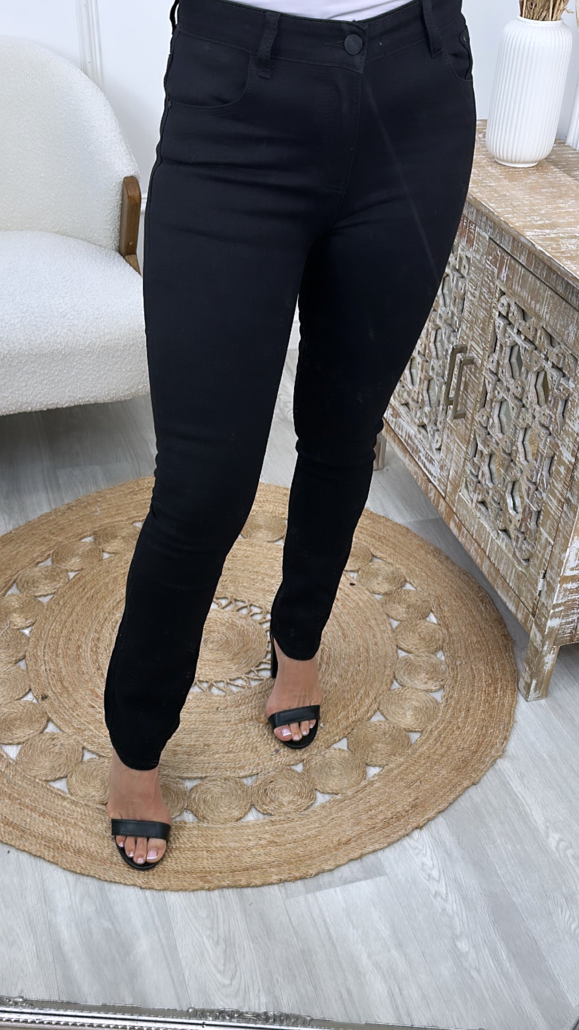 Silvia Black Straight Leg Jeans