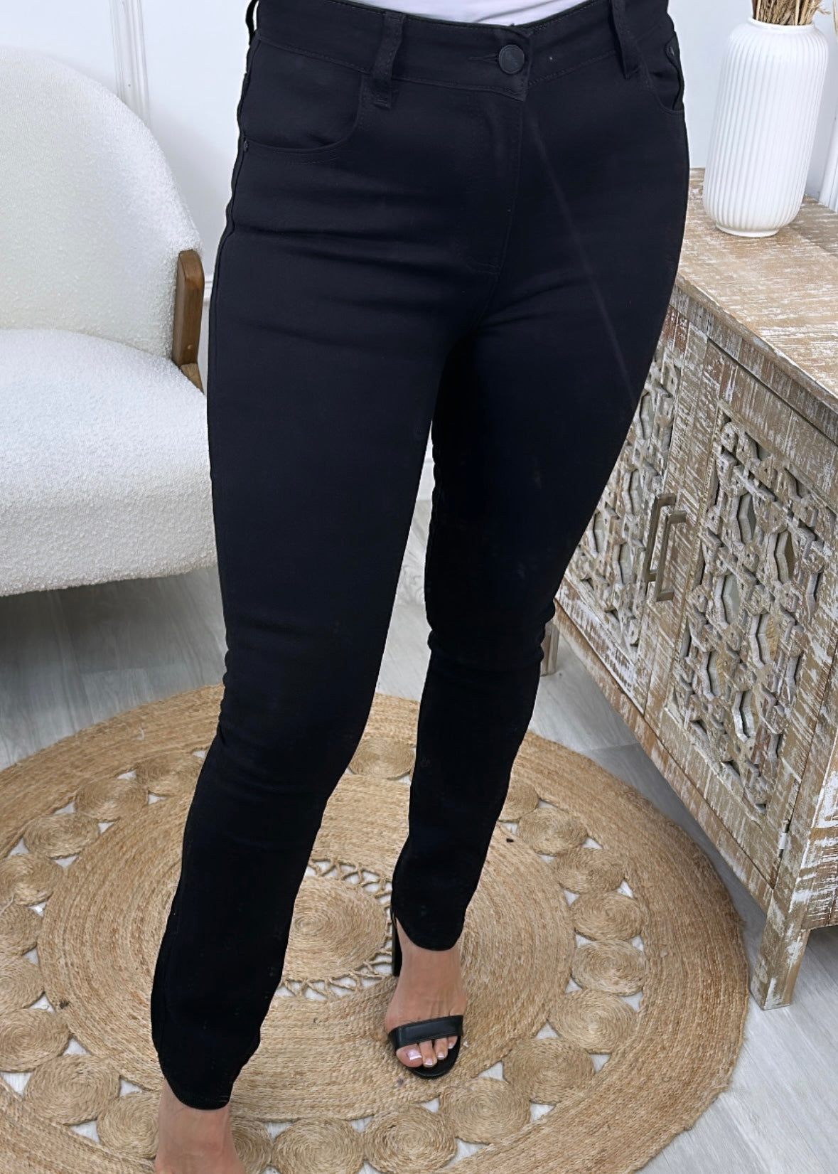 Silvia Black Straight Leg Jeans