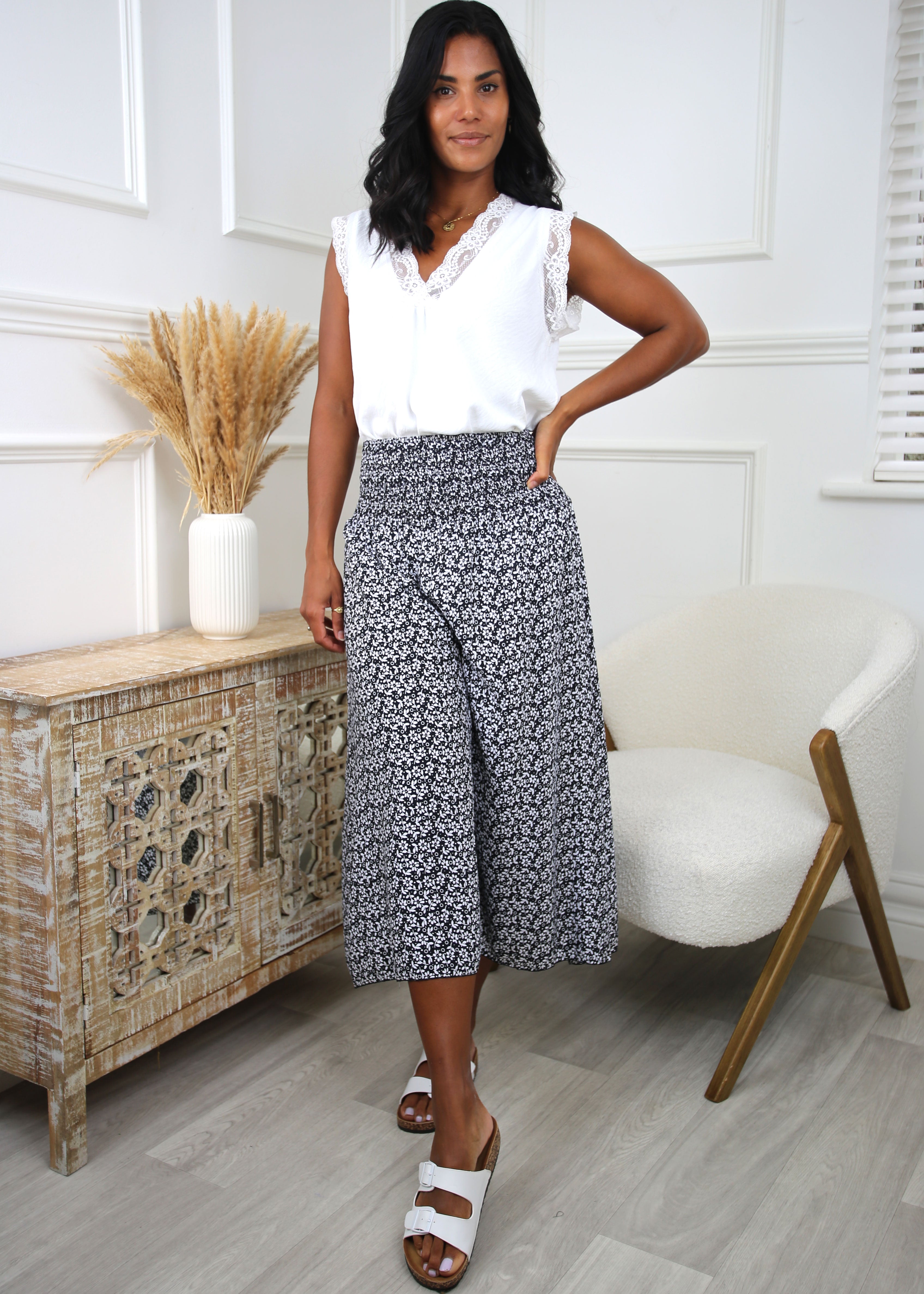 Roz Black Wide Leg Trousers