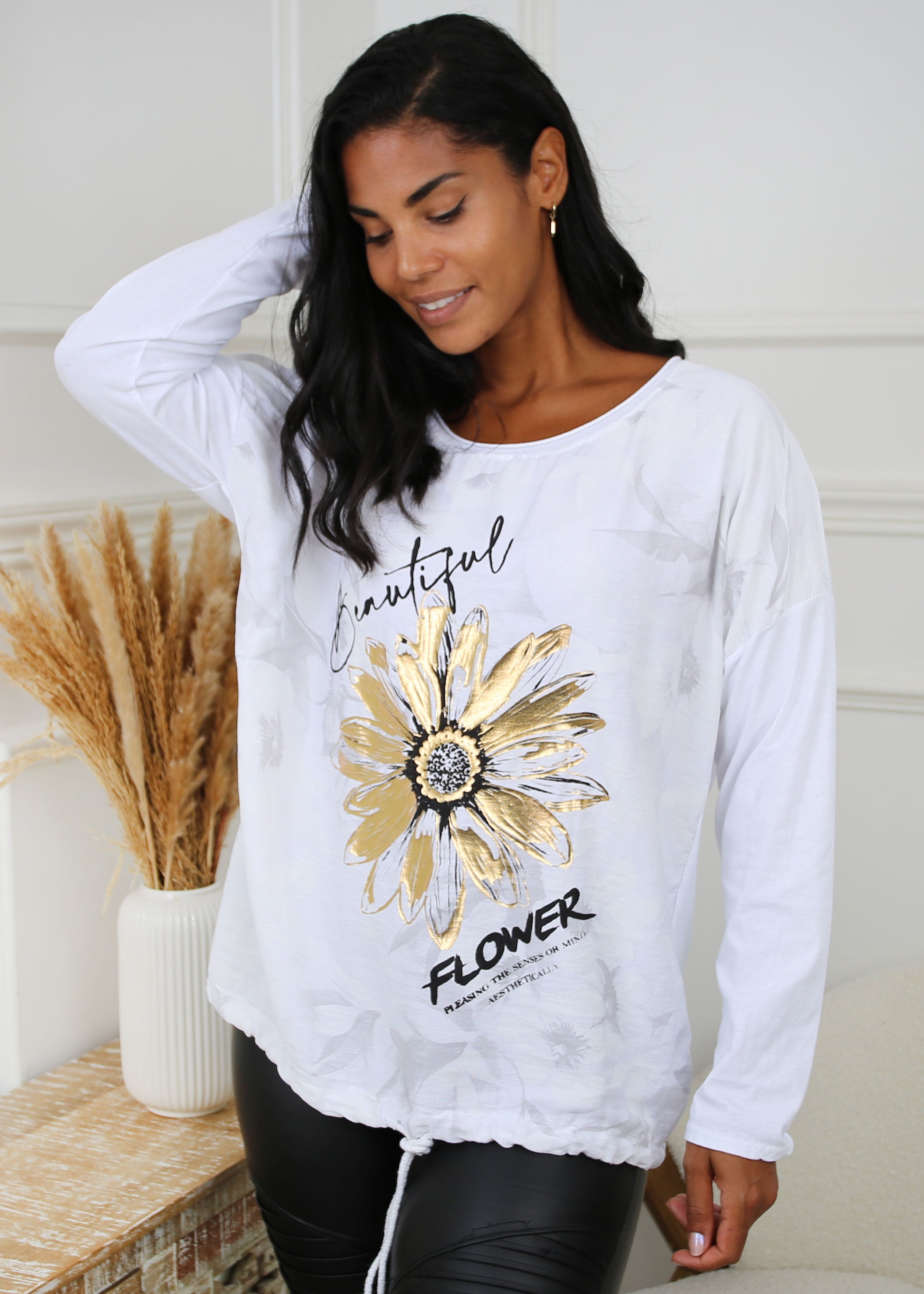 Thelma White Flower Top
