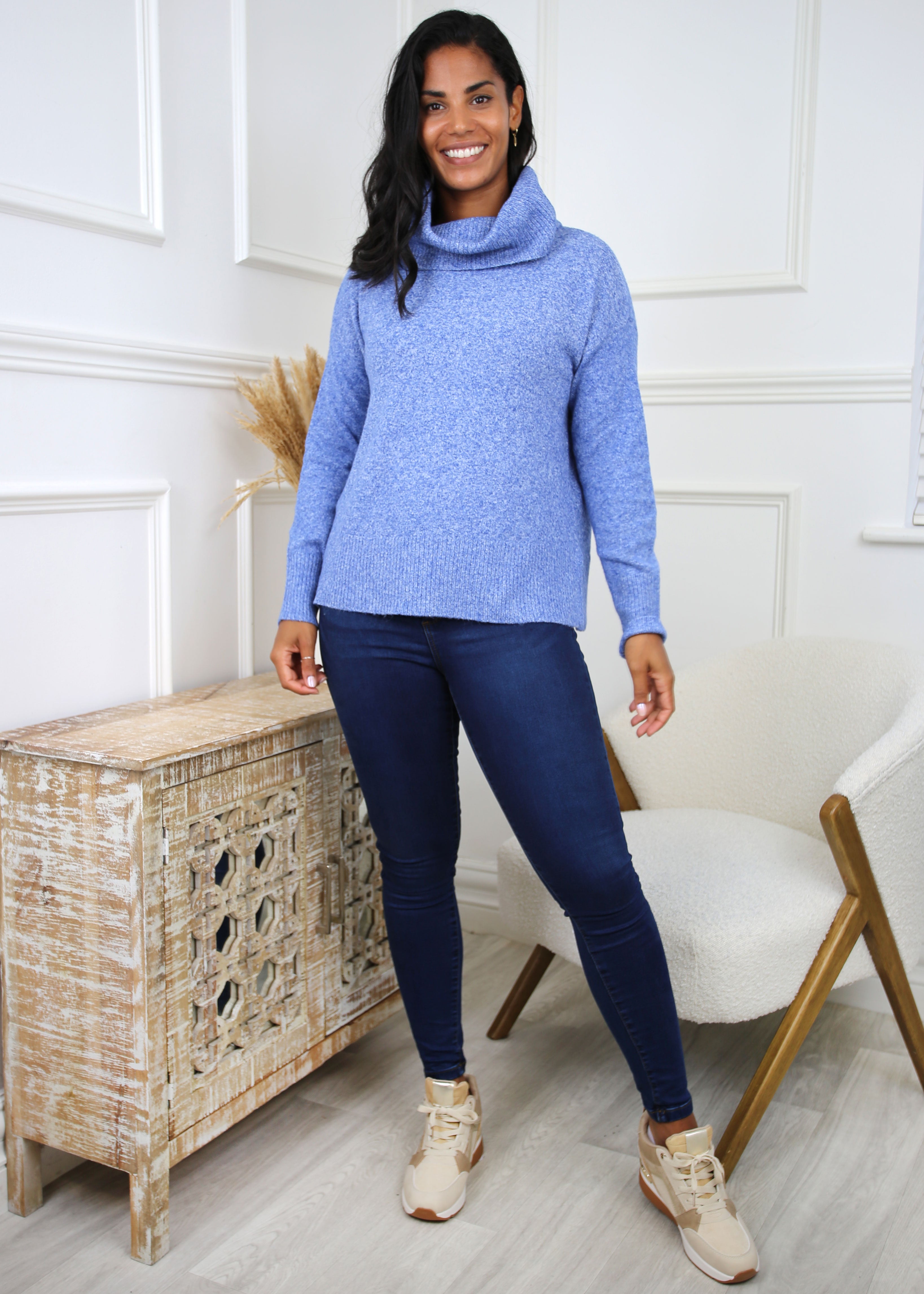Doffy Beaucoup Blue Cowlneck Pullover