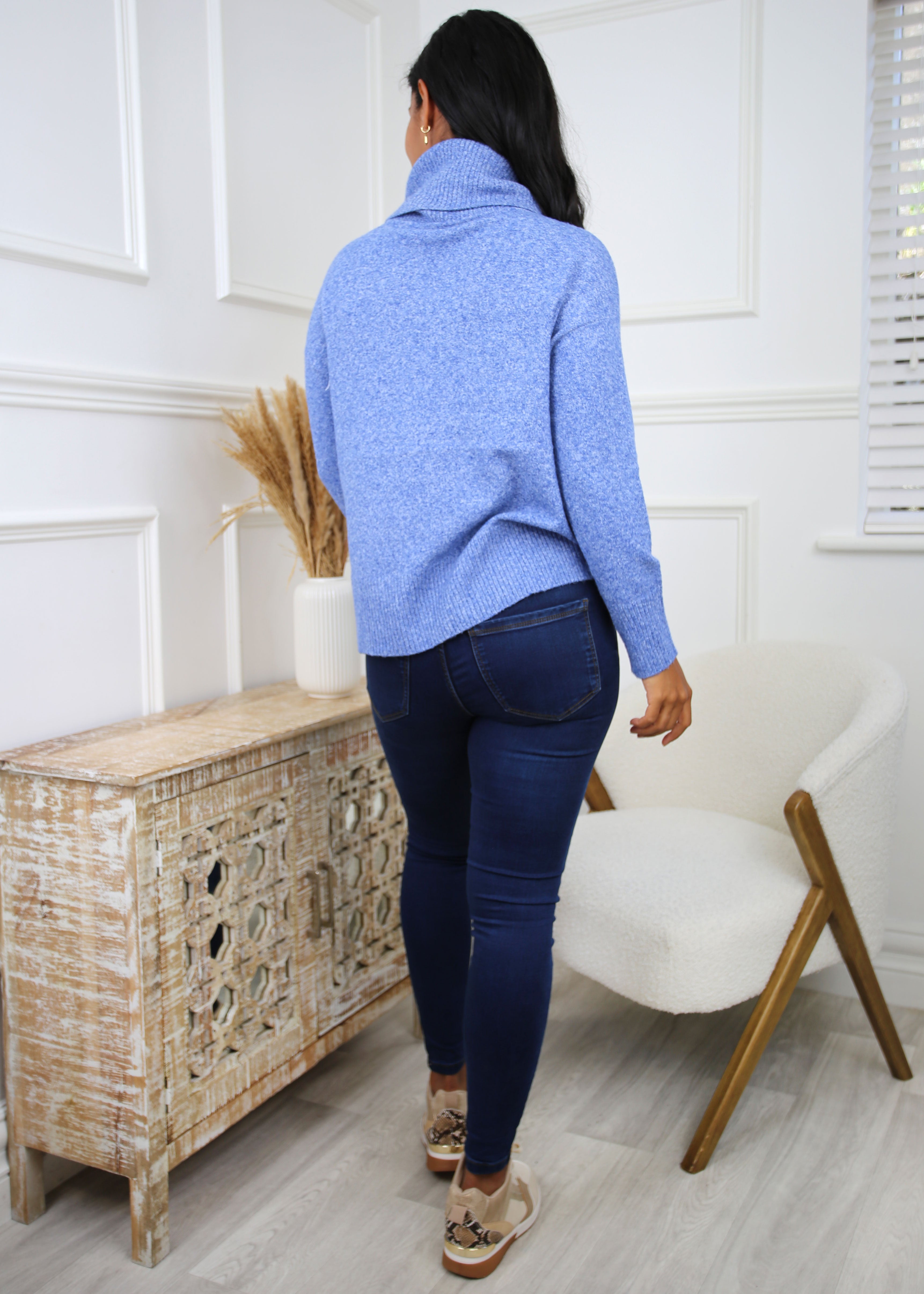 Doffy Beaucoup Blue Cowlneck Pullover