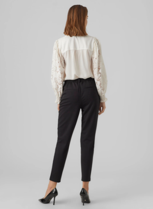 Cabena Cloud White Lace Sleeve Shirt