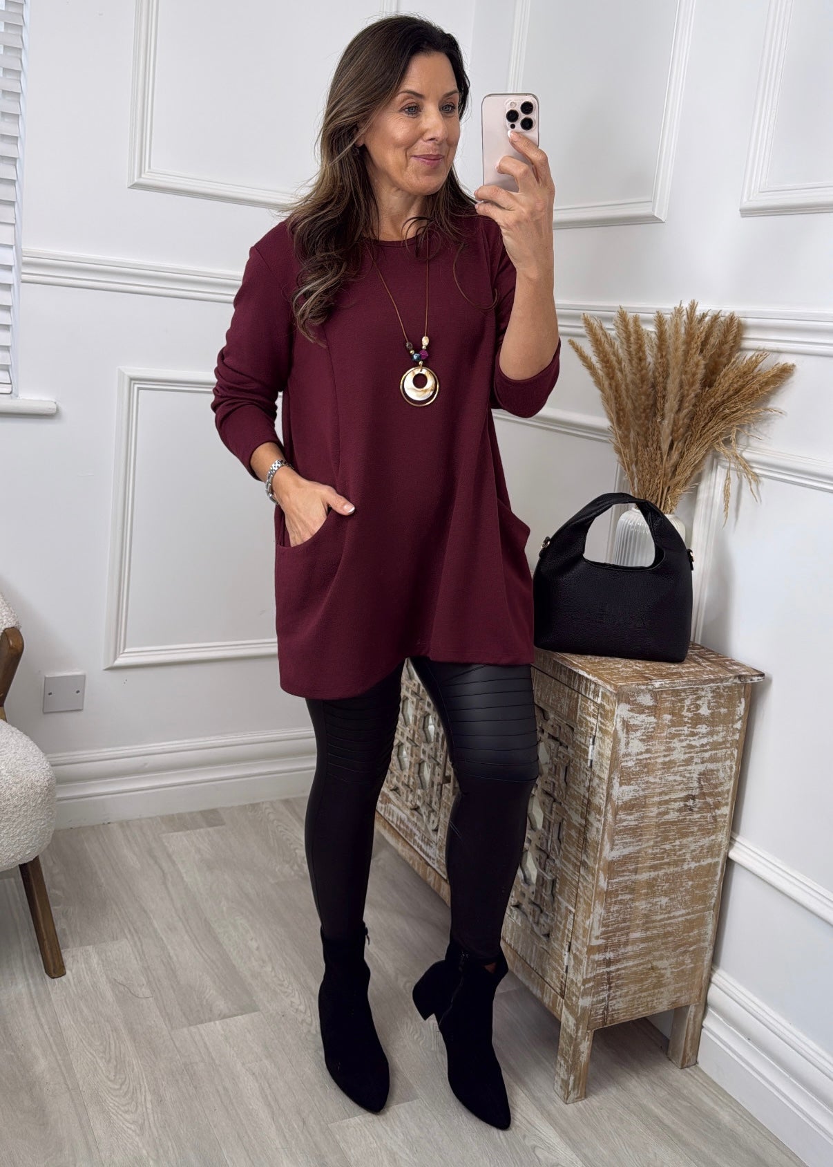 Jane Wine Pocket Top with Necklace