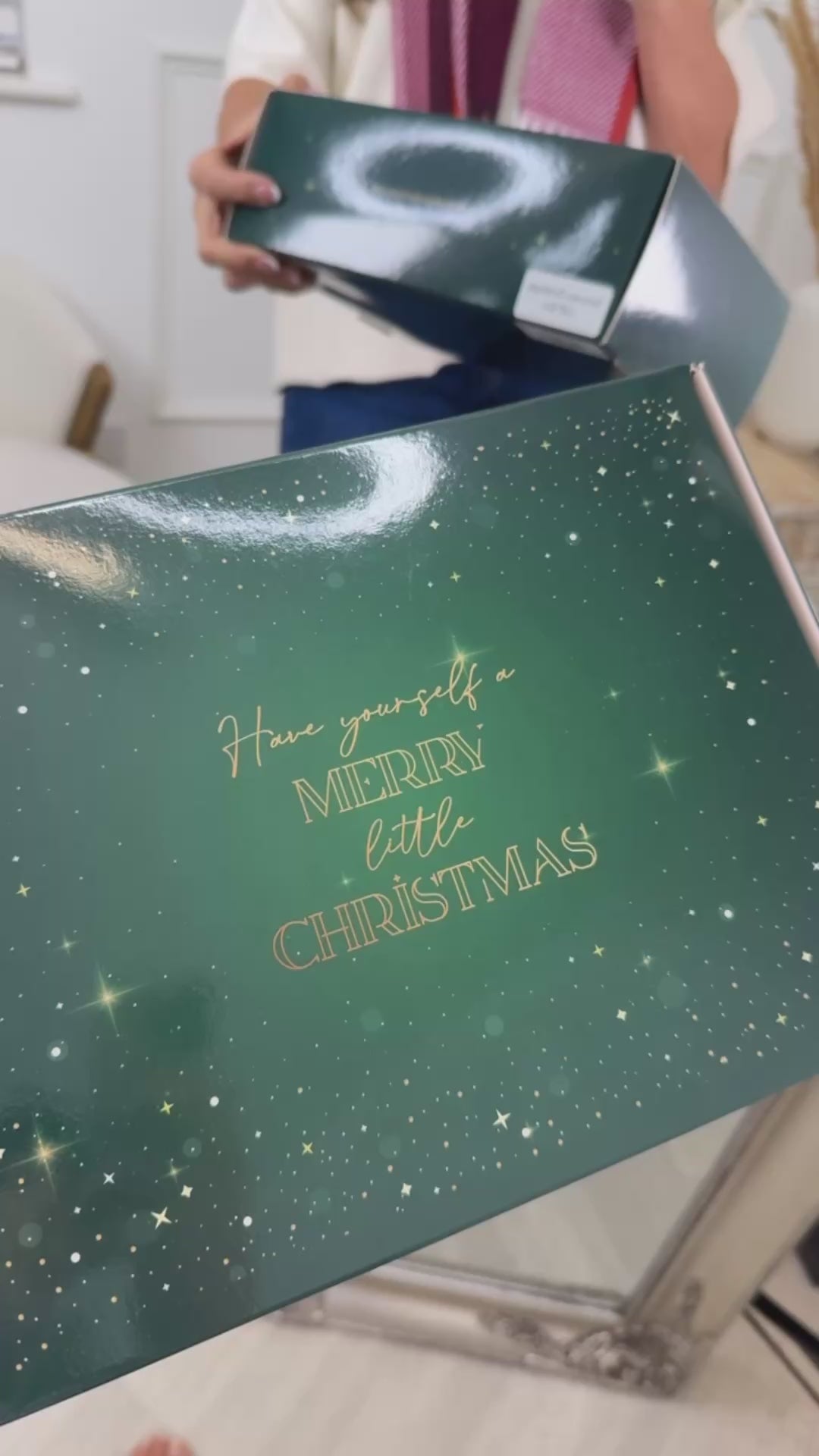 Donovan Christmas Gift Box