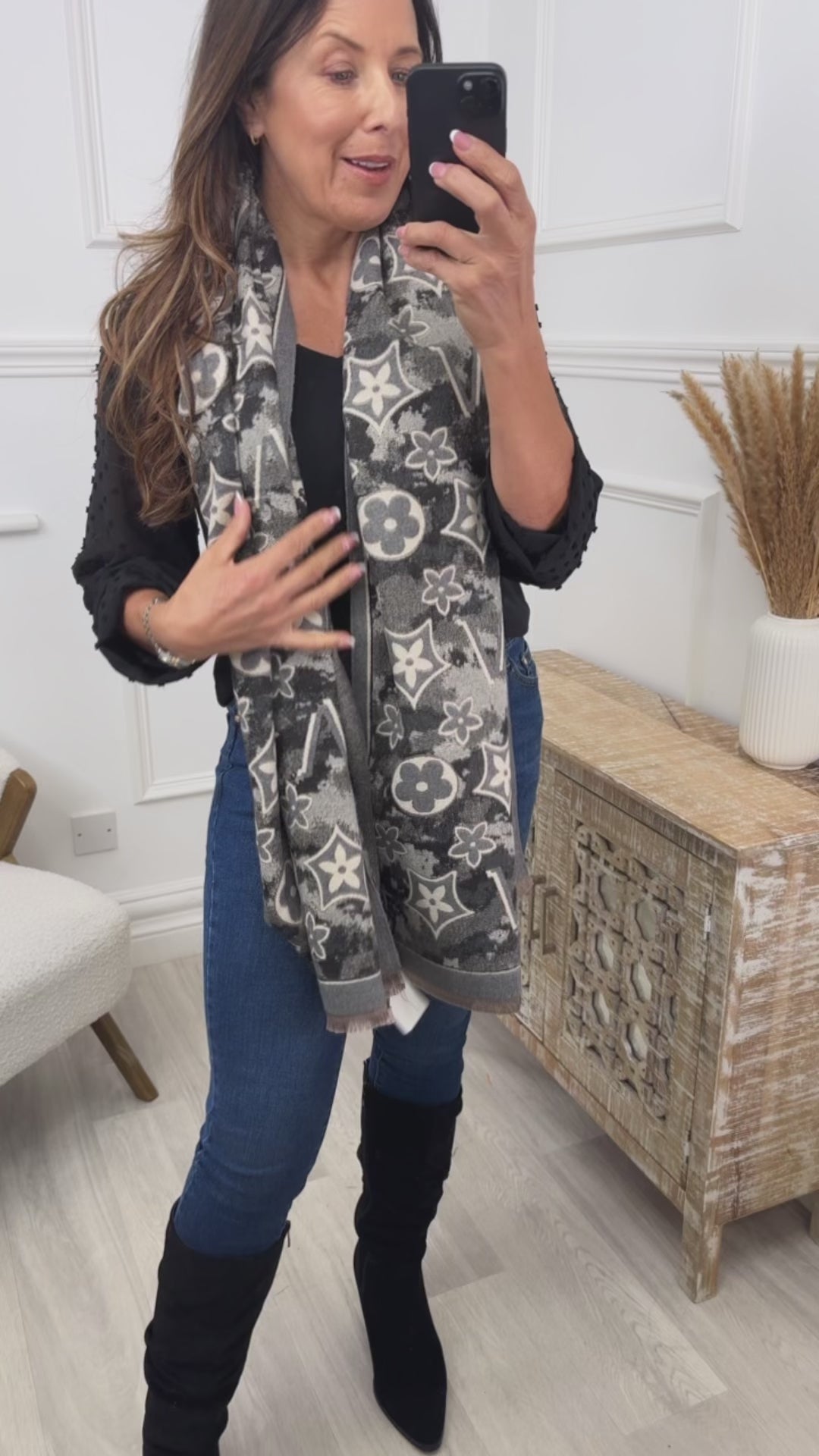 Arden White Pattern Black Scarf