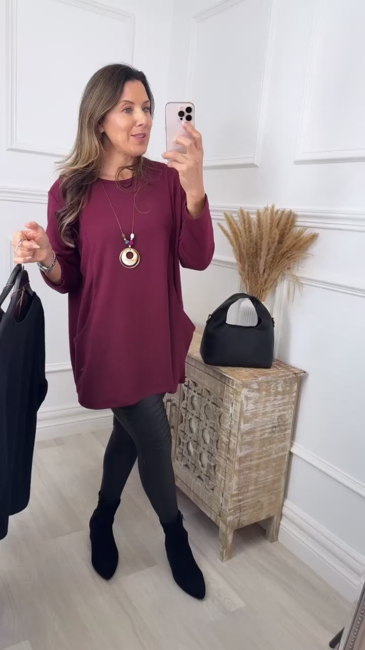 Jane Wine Pocket Top with Necklace