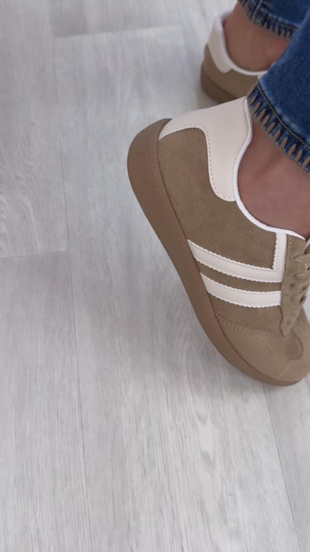 Winona Camel Lace Up Sneakers