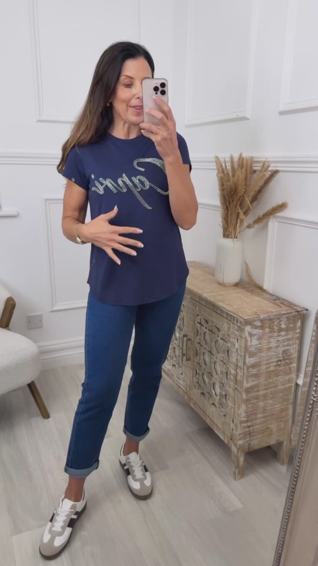 Lyla Navy CAPRI T-Shirt