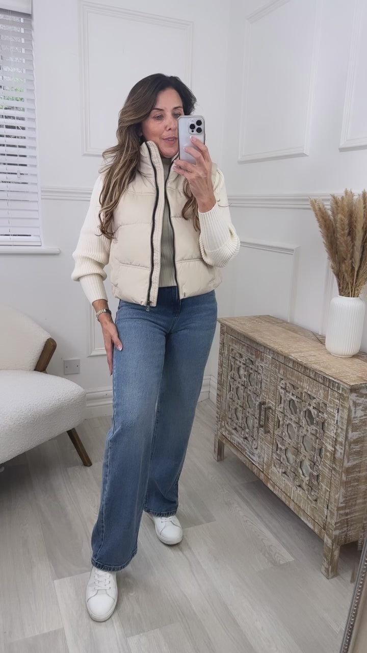 Klea Oatmeal High Neck Short Gilet