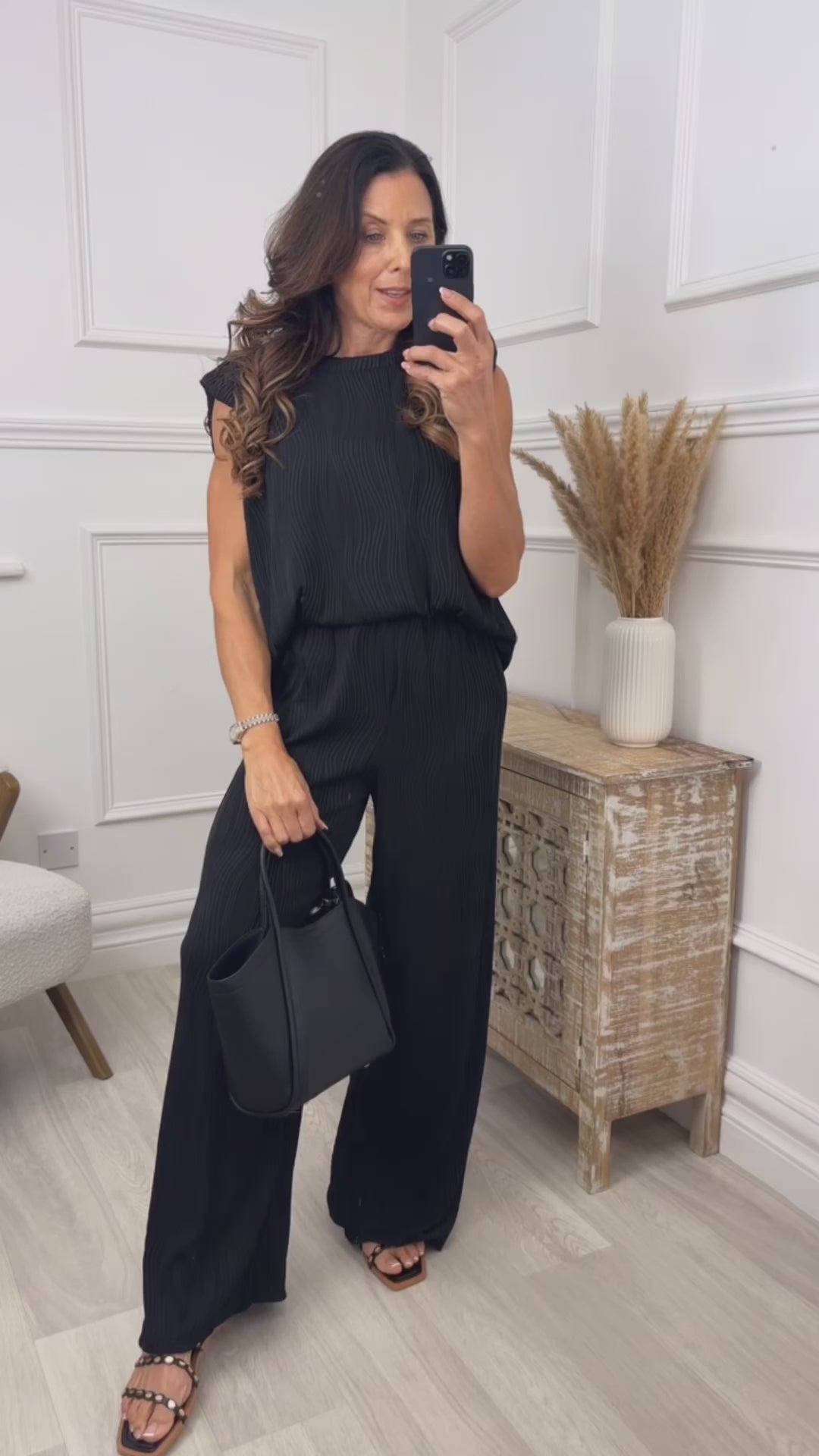 Janice Black Textured Set