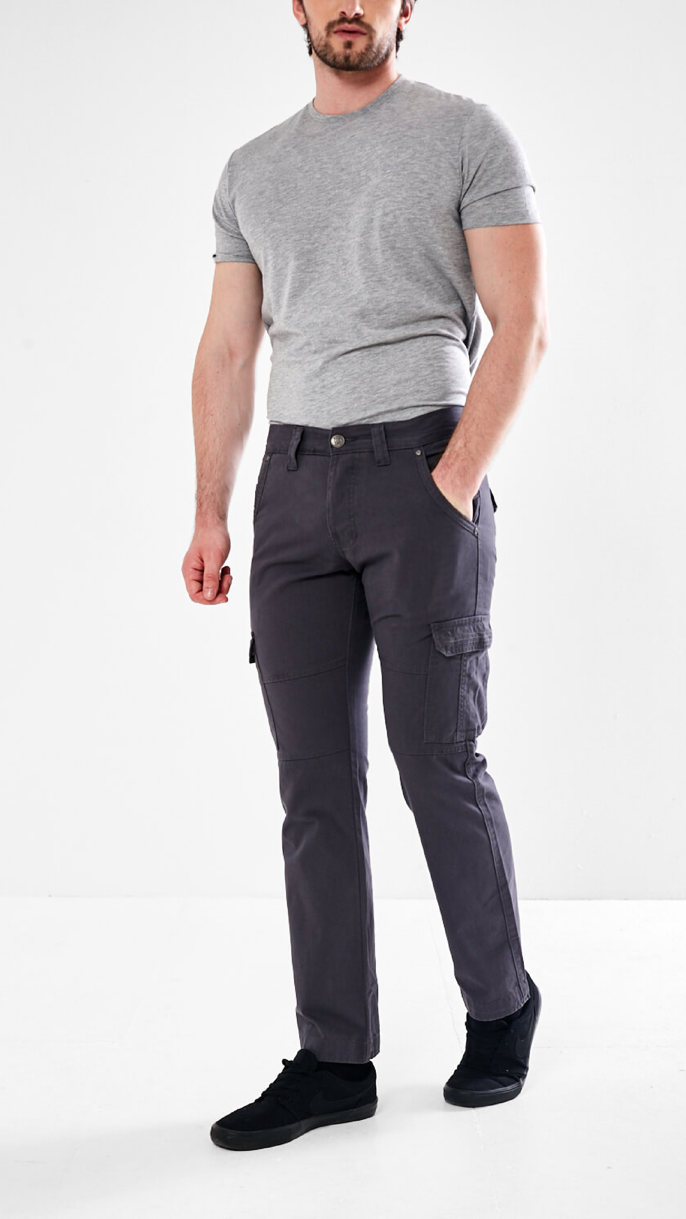 Earl Charcoal Cargo Chinos