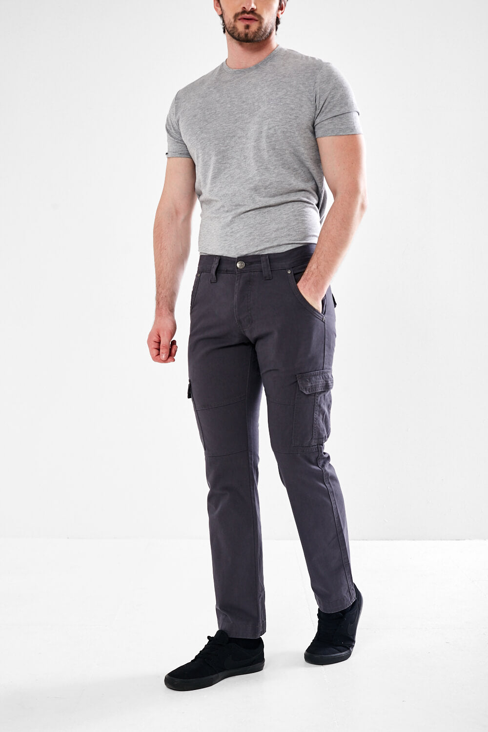 Earl Charcoal Cargo Chinos